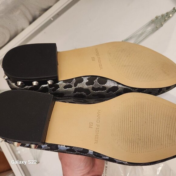 Marc Fisher Studded Slip-On Loafers Abree 3 Silver Multi. NIB. Size 5 - Picture 10 of 11